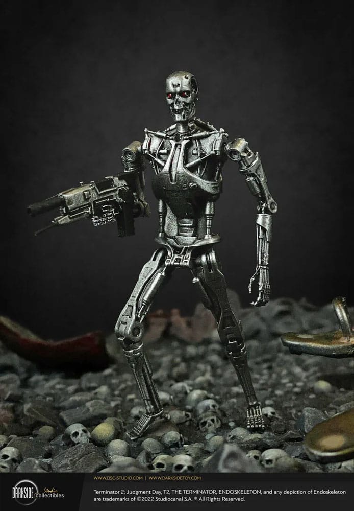 Terminator 2 Judgment Day Replica Aerial Hunter Killer 30th Anniversary Edition 60 cm