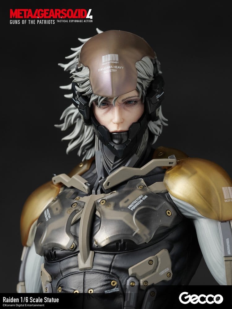 Metal Gear Solid 4 Guns of the Patriots Statue 1/6 Raiden 32 cm