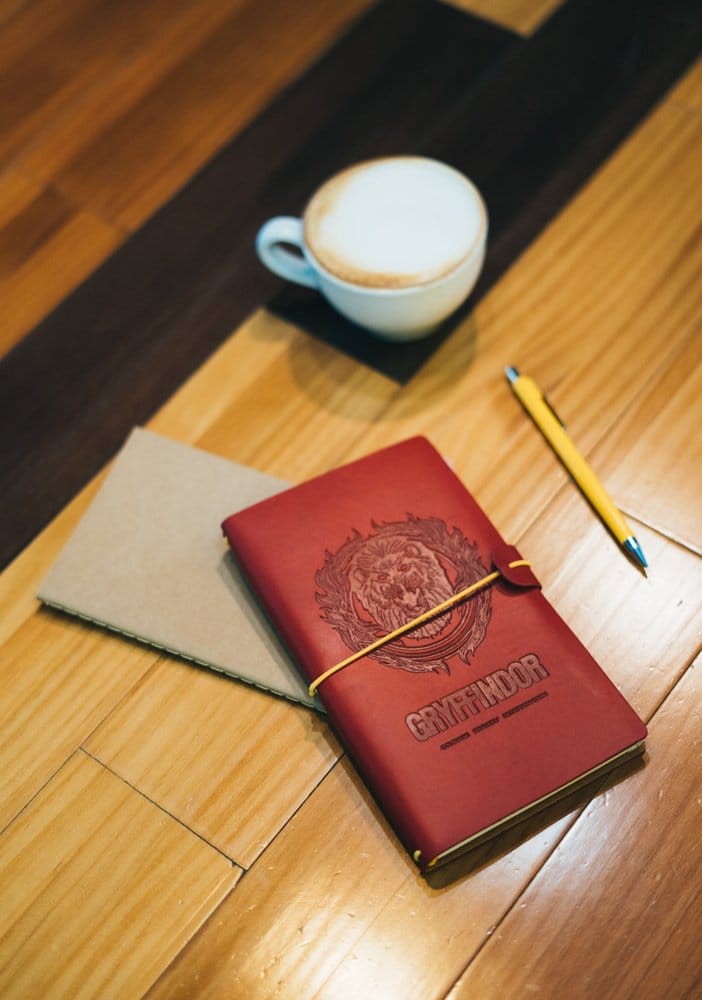 Harry Potter Travel Journal Gryffindor 20  cm