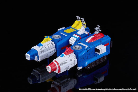 Armored Fleet Dairugger XV Moderoid Plastic Model Kit Dairugger XV 20 cm