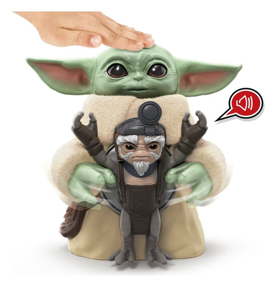 Star Wars: The Mandalorian & Grogu Electronic Action Figure Huggin' Grogu & Anzellan 17 cm