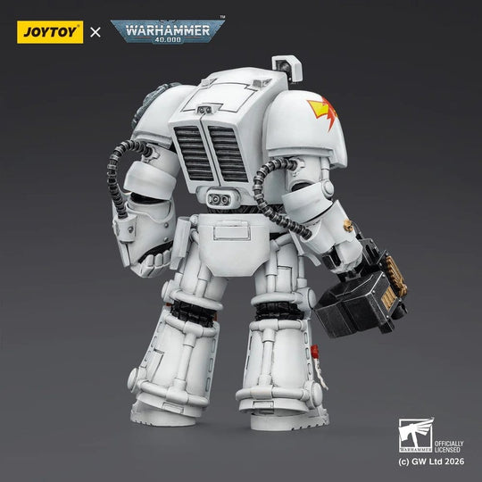 Warhammer 40,000 Action Figure White Scars Terminator 2 with Power Fist and Storm Bolter 14 cm
