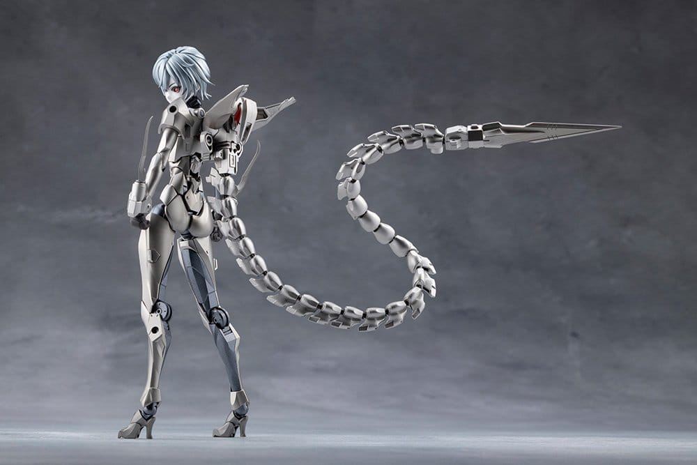Megalomaria Unlimited Universe Plastic Model Wreckage Hunter 25 cm