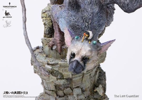 The Last Guardian Art Statue Trico by Akishi Ueda 50 cm