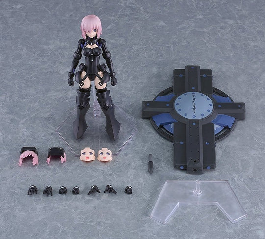Fate/Grand Order Plamatea Plastic Model Kit Shielder/Mash Kyrielight (Ortinax) 17 cm