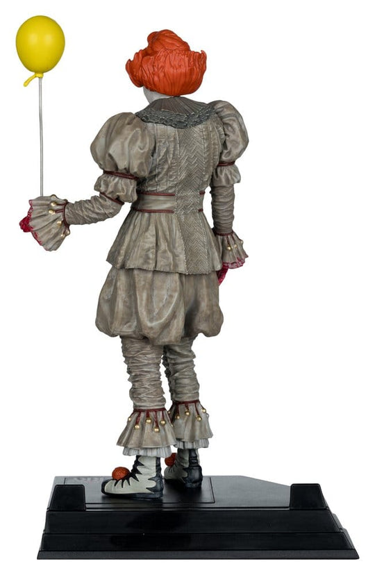 It Welcome to Derry Movie Maniacs Figure Pennywise (Bloody) 16 cm