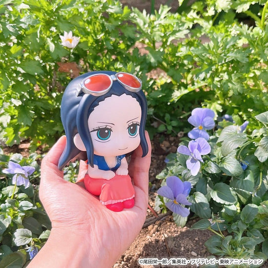 One Piece Lookup PVC Figure Nico Robin 11 cm