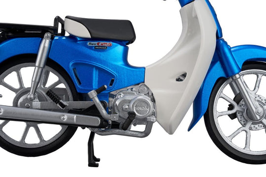 Honda Kaitanics Plastic Model Kit Super Cub 110 Glint Wave Blue Metalic