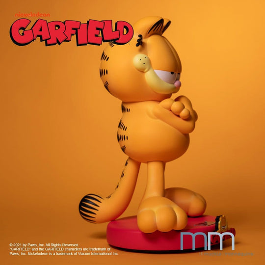 Garfield Comic Life-Size Figure Garfield 90 cm