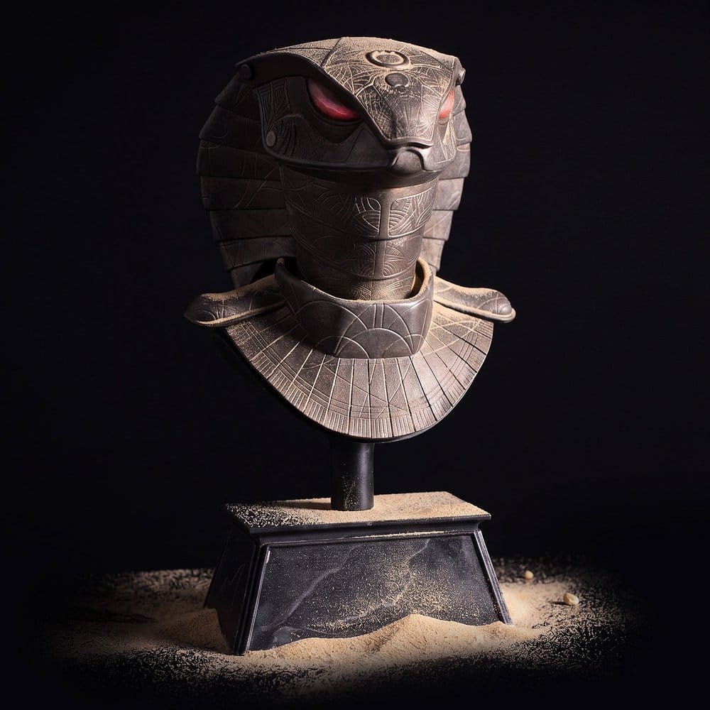 Stargate Desktop Replica Helmet Replica Serpent Guard Helmet Apophis 15 cm
