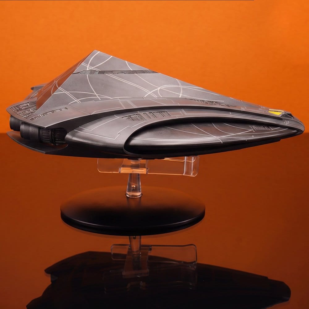 Stargate Model Replica Goa'uld Alkesh Bomber 19 cm