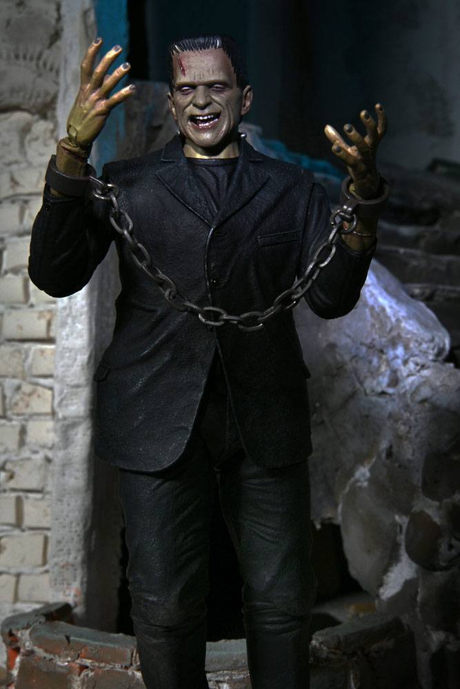 Universal Monsters Action Figure Ultimate Frankenstein's Monster (Color) 18 cm