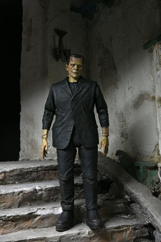 Universal Monsters Action Figure Ultimate Frankenstein's Monster (Color) 18 cm