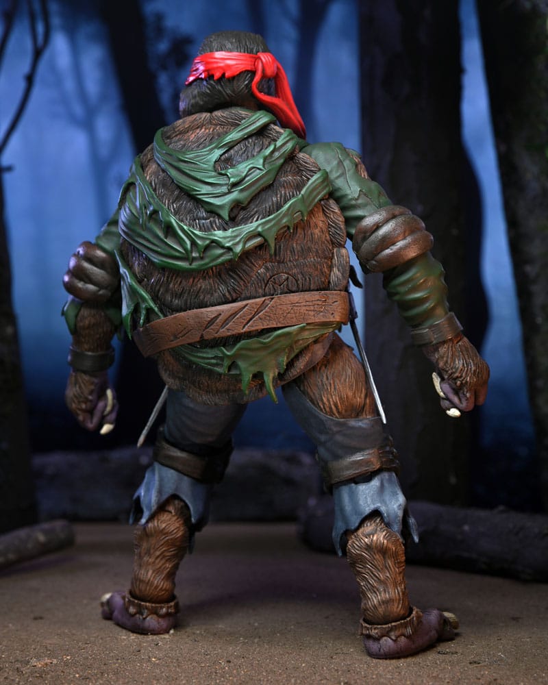 Universal Monsters/Teenage Mutant Ninja Turtles Action Figure Raphael as the Wolfman 18 cm