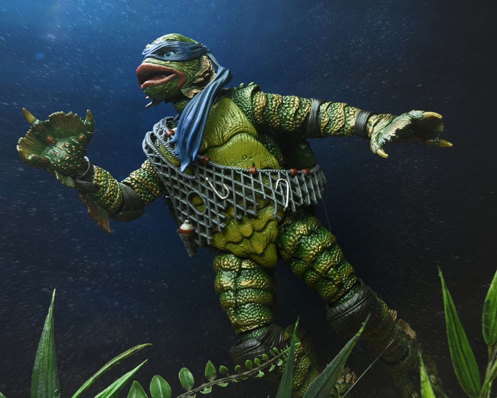 Universal Monsters/Teenage Mutant Ninja Turtles Action Figure Leonardo as the Creature 18 cm