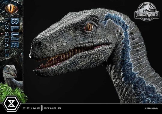 Jurassic World: Fallen Kingdom (Film) Legacy Museum Collection Statue 1/2 Blue 88 cm