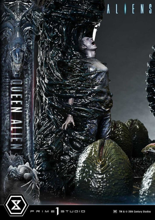 Aliens (Film) Ultimate Diorama Masterline Statue Queen Alien 75 cm