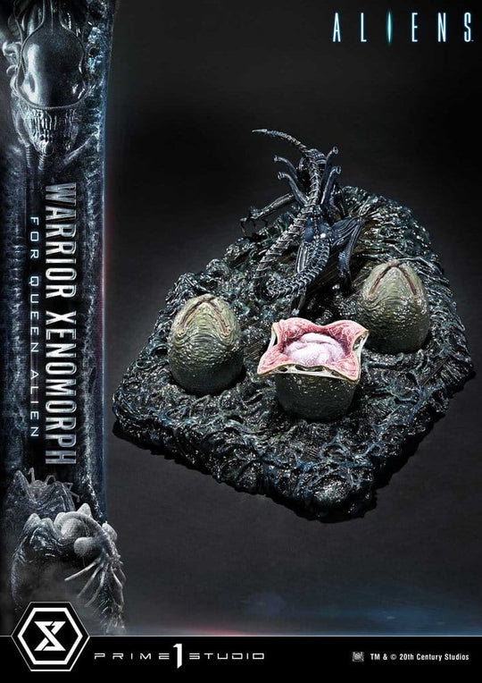 Aliens (Film) Ultimate Diorama Masterline Statue Warrior Xenomorph for Queen Alien 23 cm