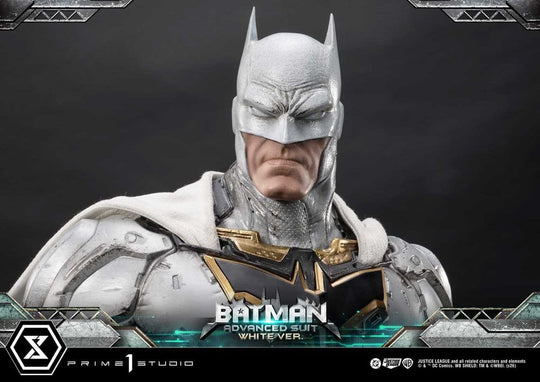 DC Comics Ultimate Museum Masterline Statue Batman Advanced Suit White Version (Design By Josh Nizzi) 51 cm