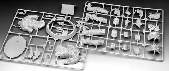 World of Warcraft Model Kit Gift Set 1/16 The Orc Thrall 13 cm