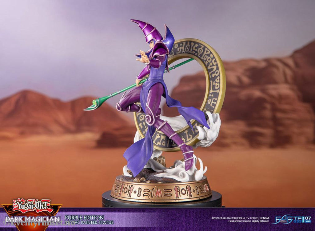 Yu-Gi-Oh! PVC Statue Dark Magician Purple Version 29 cm Manga & Anime
