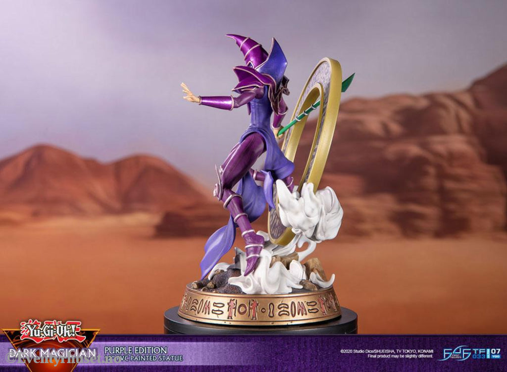 Yu-Gi-Oh! PVC Statue Dark Magician Purple Version 29 cm Manga & Anime