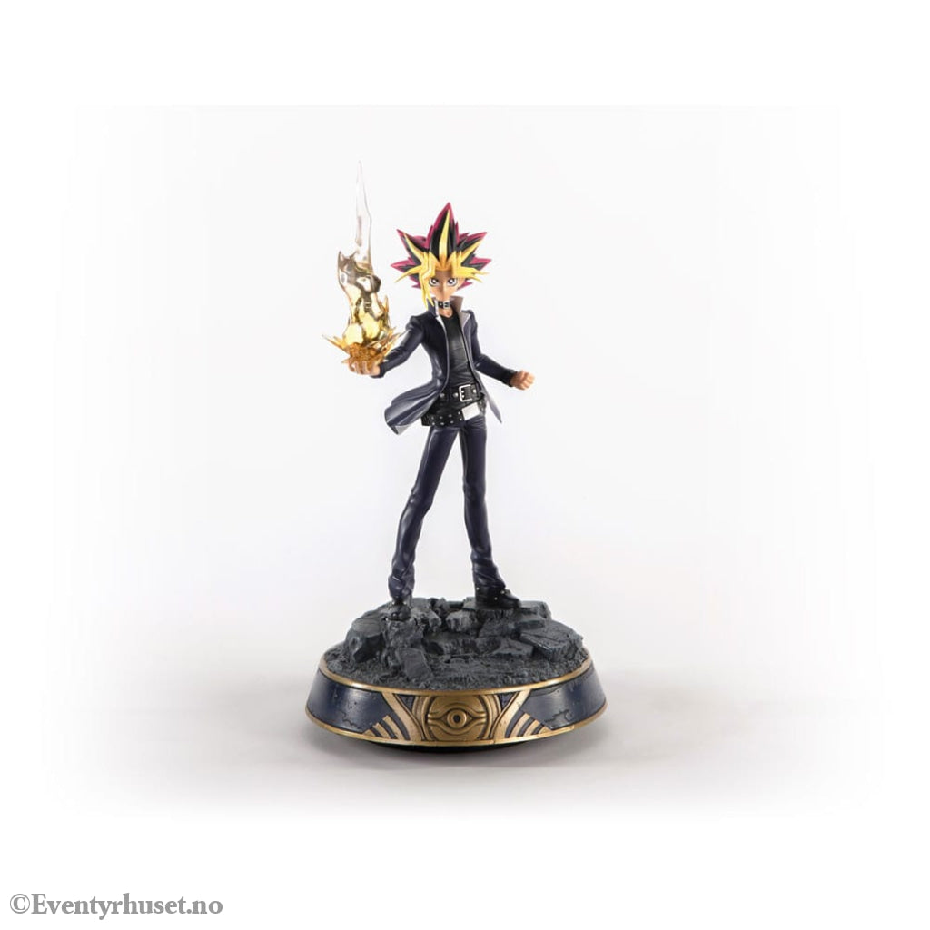Yu-Gi-Oh! Statue Yami Yugi 31 cm Collectibles
