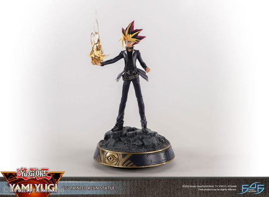 Yu-Gi-Oh! Statue Yami Yugi 31 cm Collectibles