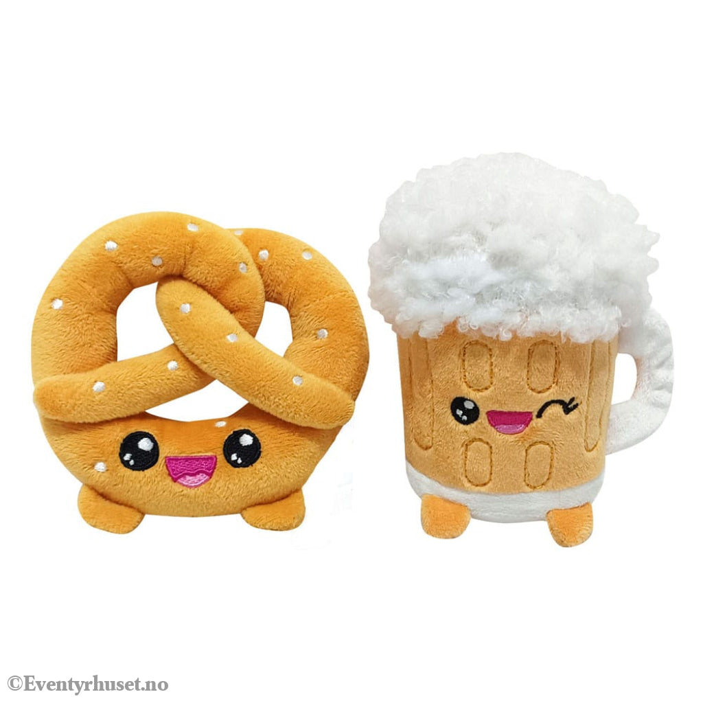 Yummis Together Plush Figures 2 Pack Pretzel & Beer in Take Away Bag 21 cm Toys