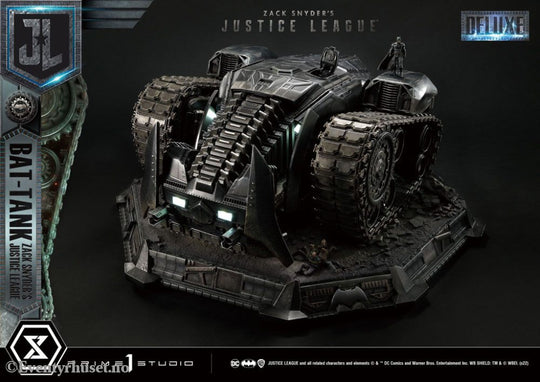 Zack Snyder’s Justice League Museum Masterline Diorama Bat-Tank Deluxe Version 36 cm Collectibles