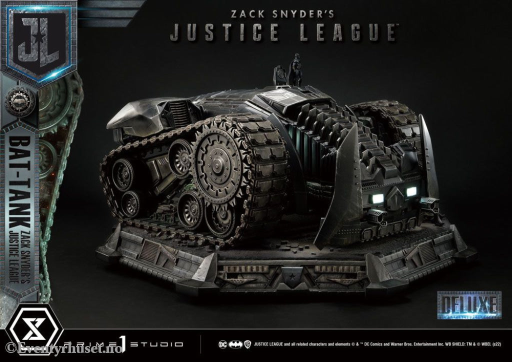 Zack Snyder’s Justice League Museum Masterline Diorama Bat-Tank Deluxe Version 36 cm Collectibles