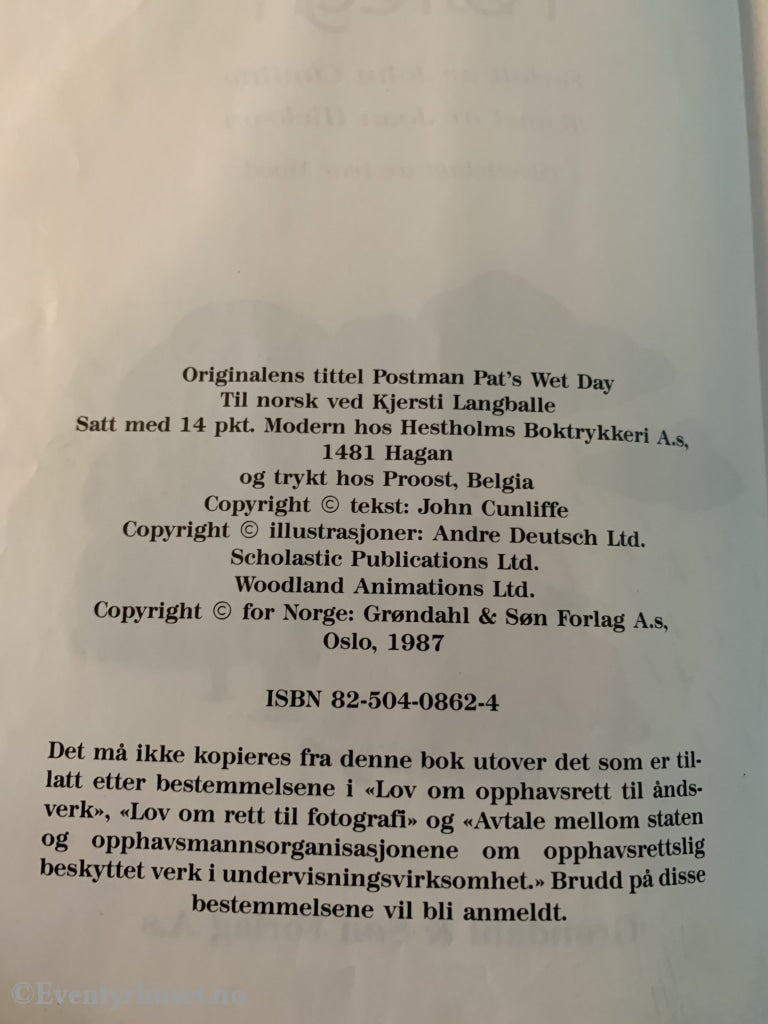 Postmann Pat I Øsregn. 1987. Fortelling